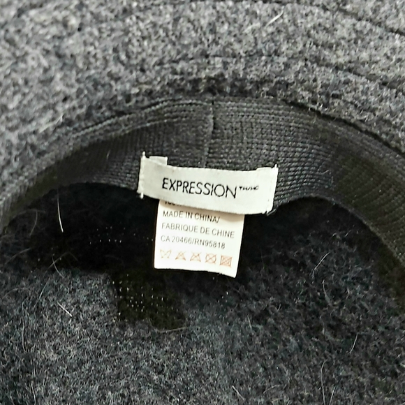 Wool hat - Picture 2 of 4